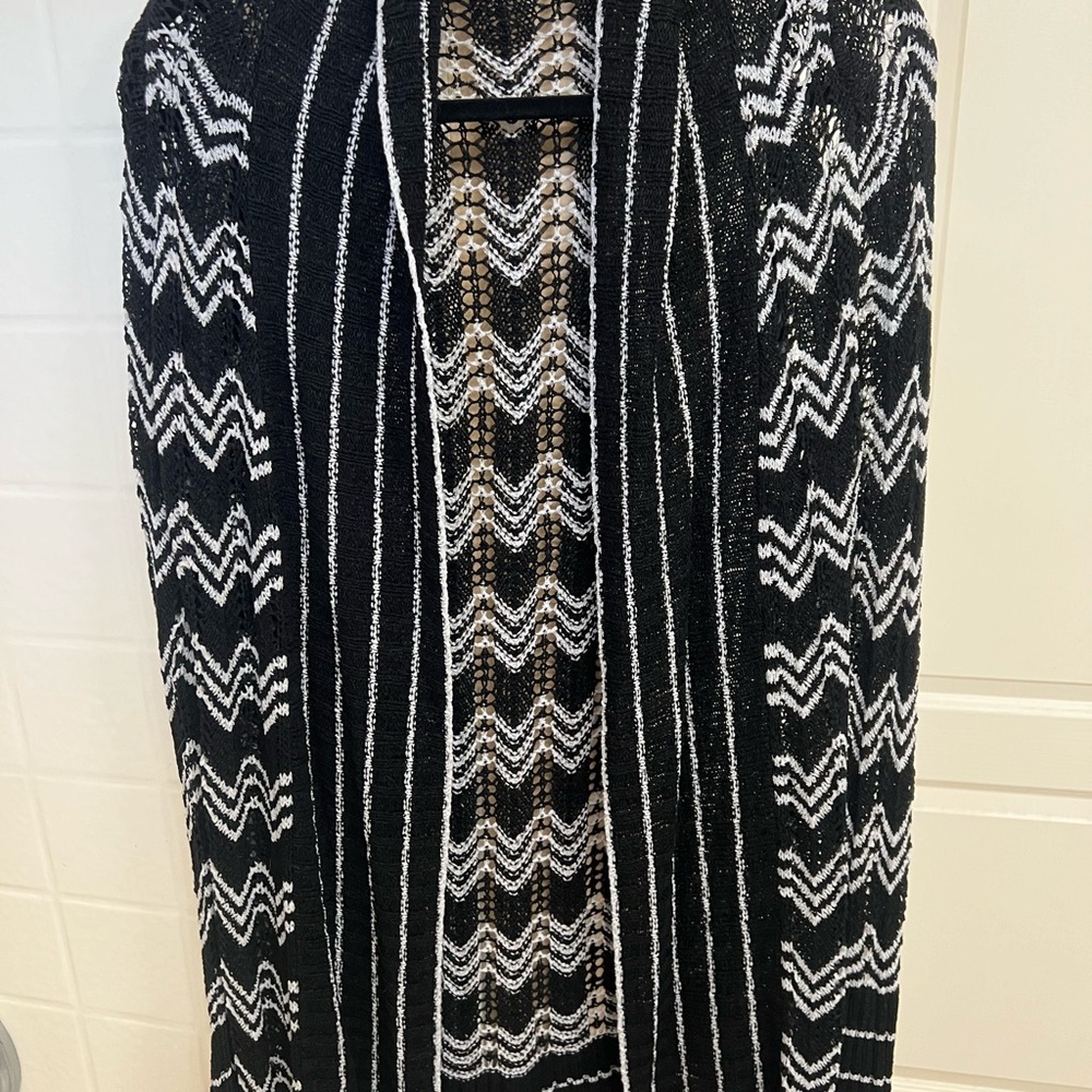 BCBG MAXAZRIA Sweater